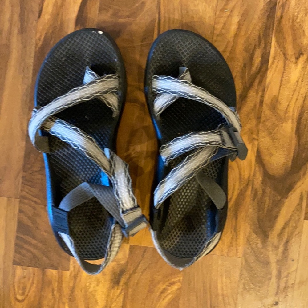 chacos size 8